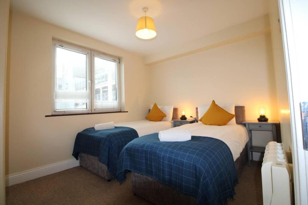 Appartement Large 3 Bed, Galway City Centre Extérieur photo