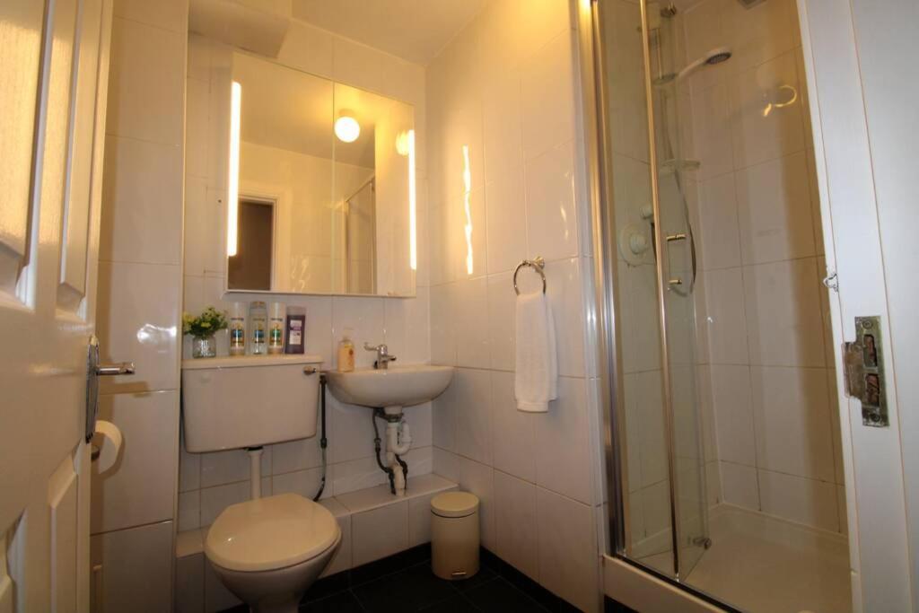 Appartement Large 3 Bed, Galway City Centre Extérieur photo