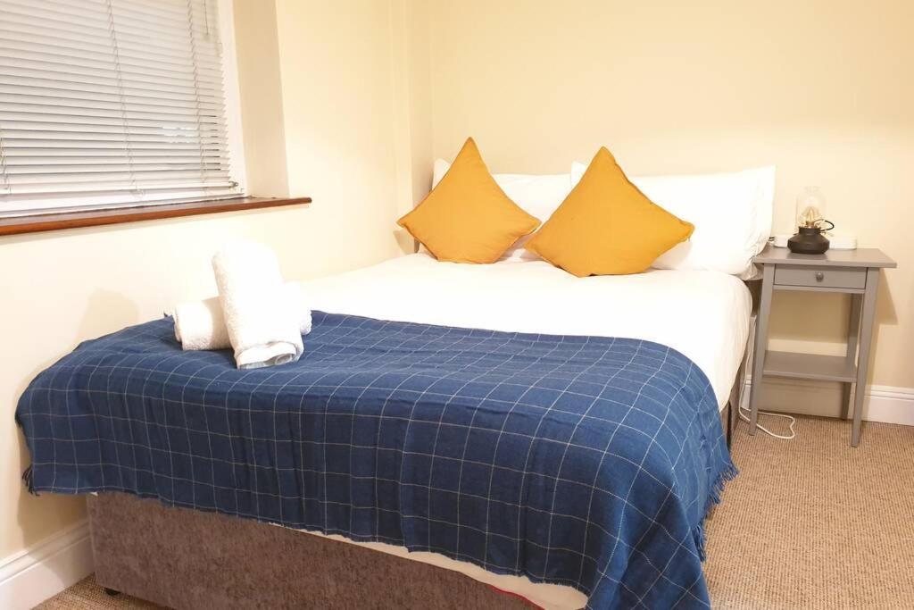 Appartement Large 3 Bed, Galway City Centre Extérieur photo