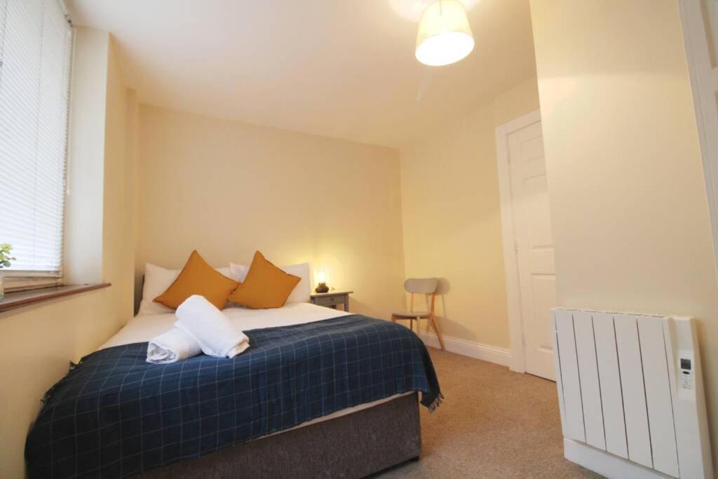 Appartement Large 3 Bed, Galway City Centre Extérieur photo